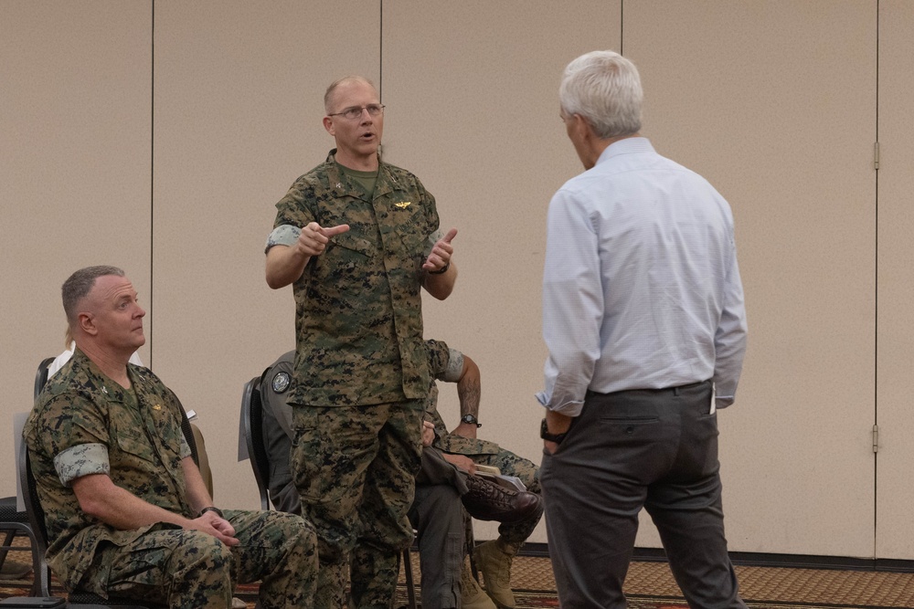 VA Secretary visits MCAS Yuma