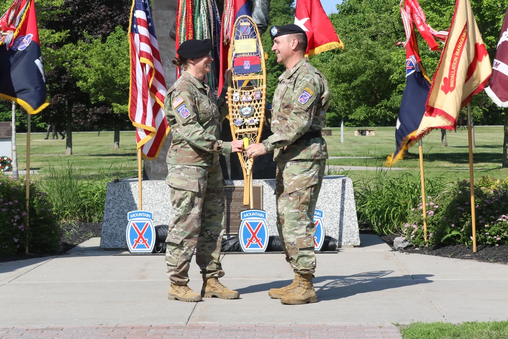 Col. Erin Miller Mountain Salute Ceremony