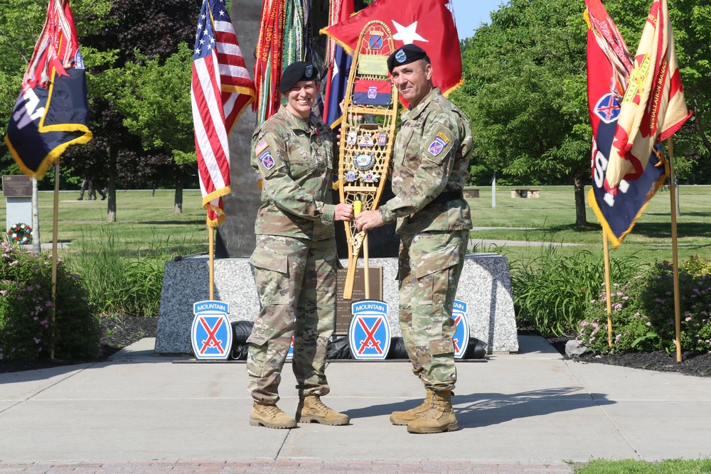 Col. Erin Miller Mountain Salute Ceremony