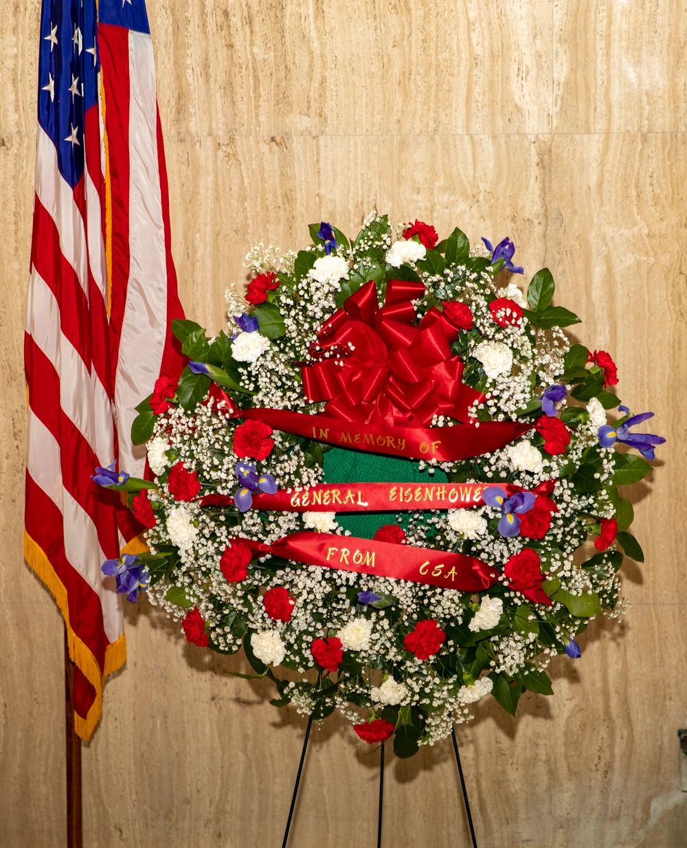 1st Infantry Division pays respects to President Eisenhower during wreath laying ceremony at presidential library