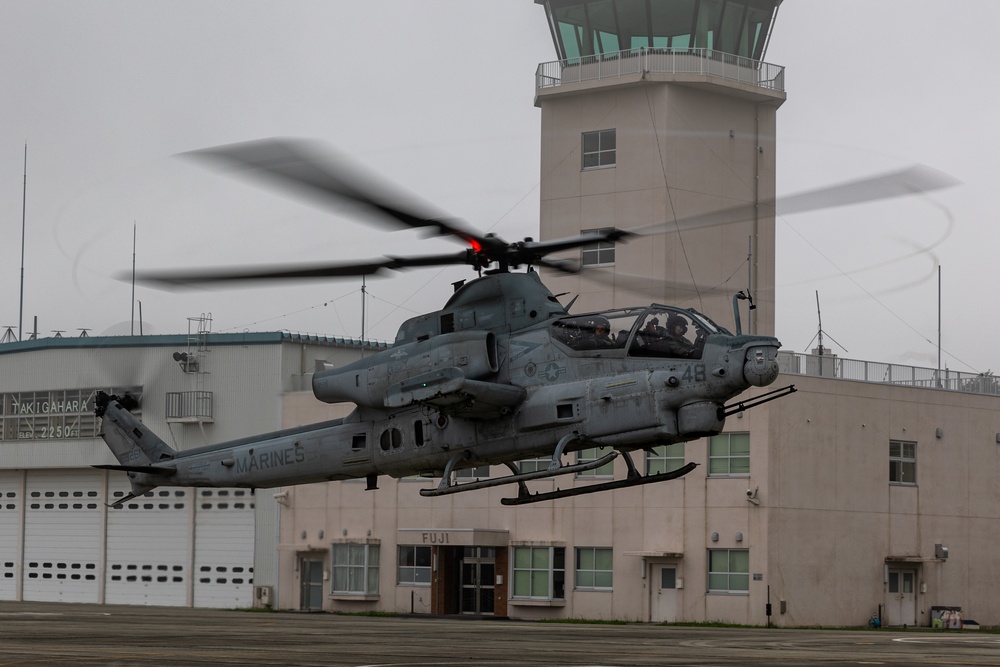 Fuji Viper 23| HMLA 169 Conducts Flight Operations