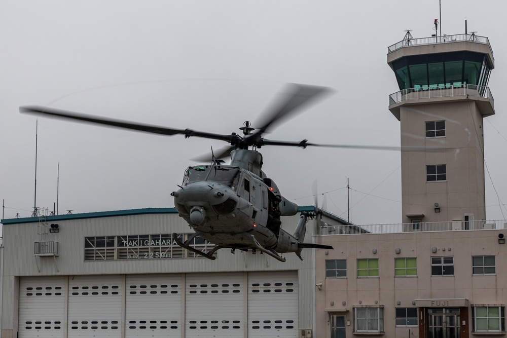 Fuji Viper 23| HMLA 169 Conducts Flight Operations