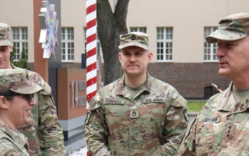 National Guard Director Visits Poland