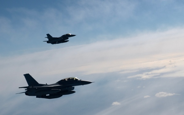 Wolfpack, ROKAF refuels for Red Flag