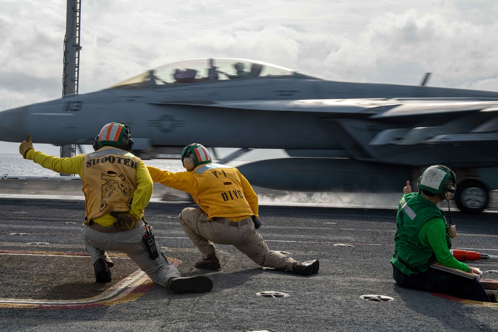 IKE Carrier Strike Group participates in COMPTUEX