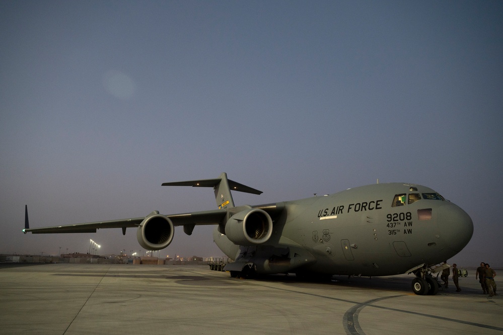 15th EAS provides airlift support