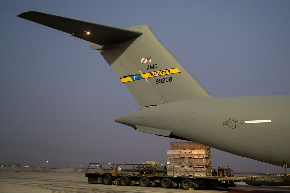 15th EAS provides airlift support