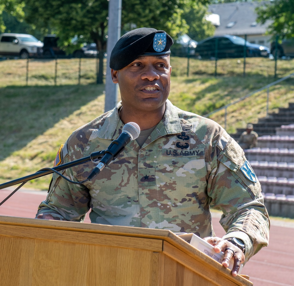 16th Sustainment Brigade Change of Command