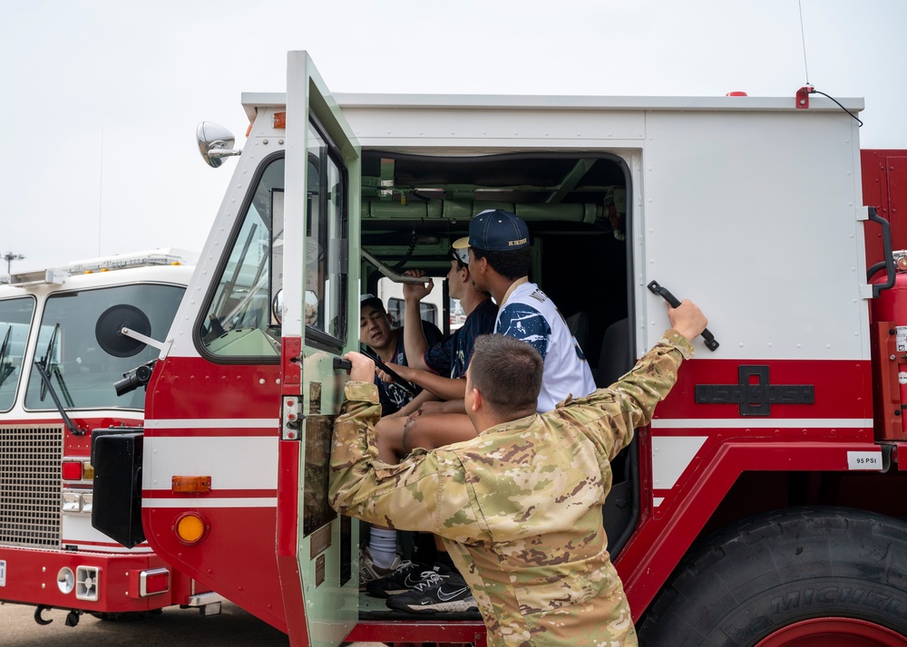 U.S. Elite National Baseball Team Visits 171st ARW