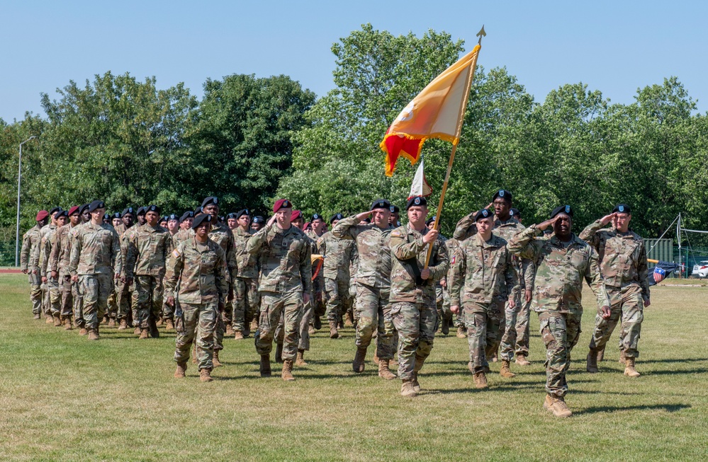 16th Sustainment Brigade Change of Command