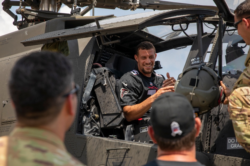 Players from the Atlanta Falcons visit Soldiers in Romania