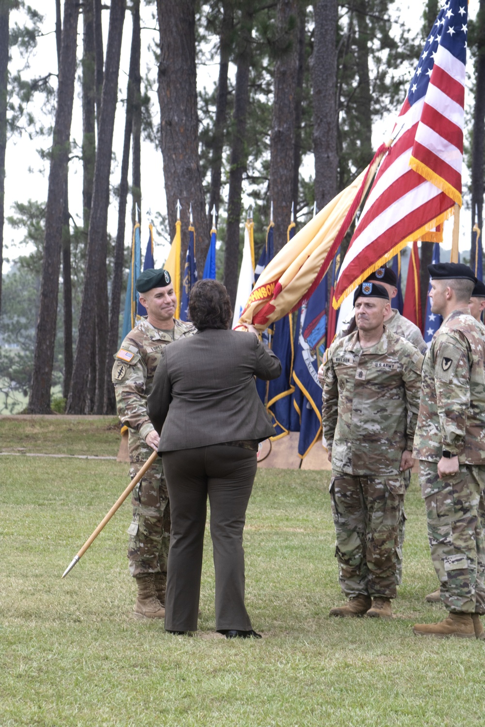 Lopez takes command of U.S. Army Garrison Fort Johnson