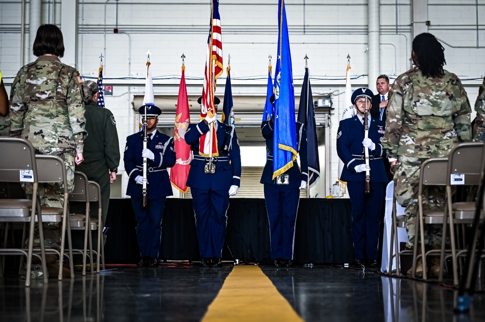 305th AMW Vice Commander Retirement Ceremony