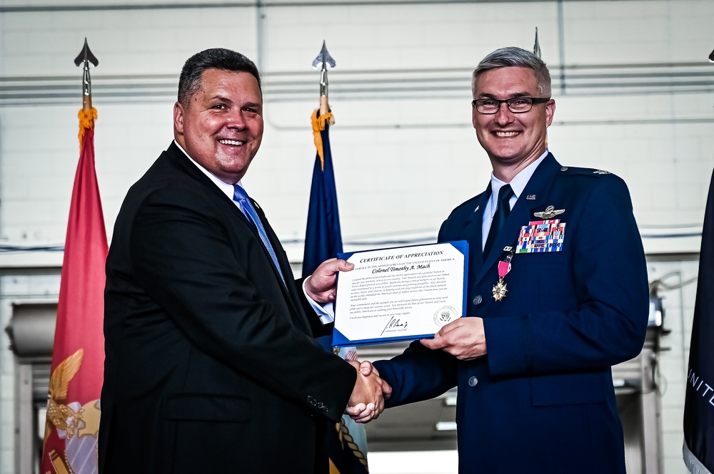 305th AMW Vice Commander Retirement Ceremony