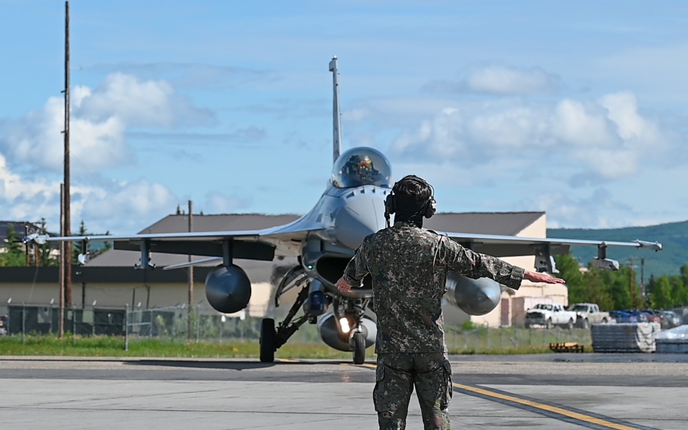 Jets get ready for take-off during Red Flag Alaska 23-2