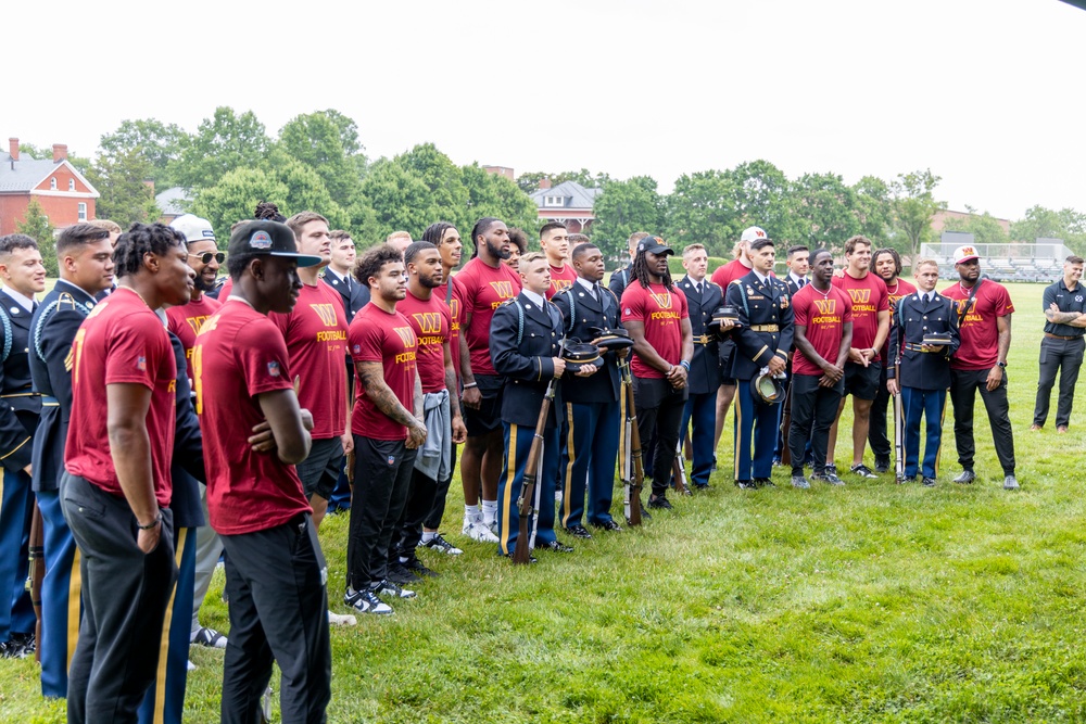 3d US Infantry Regiment (The Old Guard) host the Washington Commanders