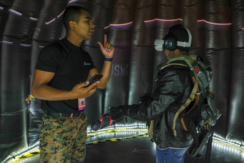 Marines Take Awesome Con