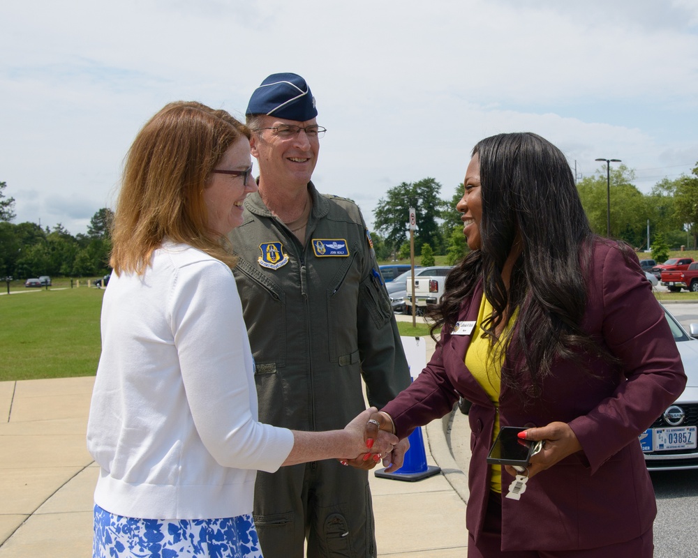 Lt. Gen. John Healy and his wife Cathy meet with Warner Robins Mayor LaRhonda Patrick