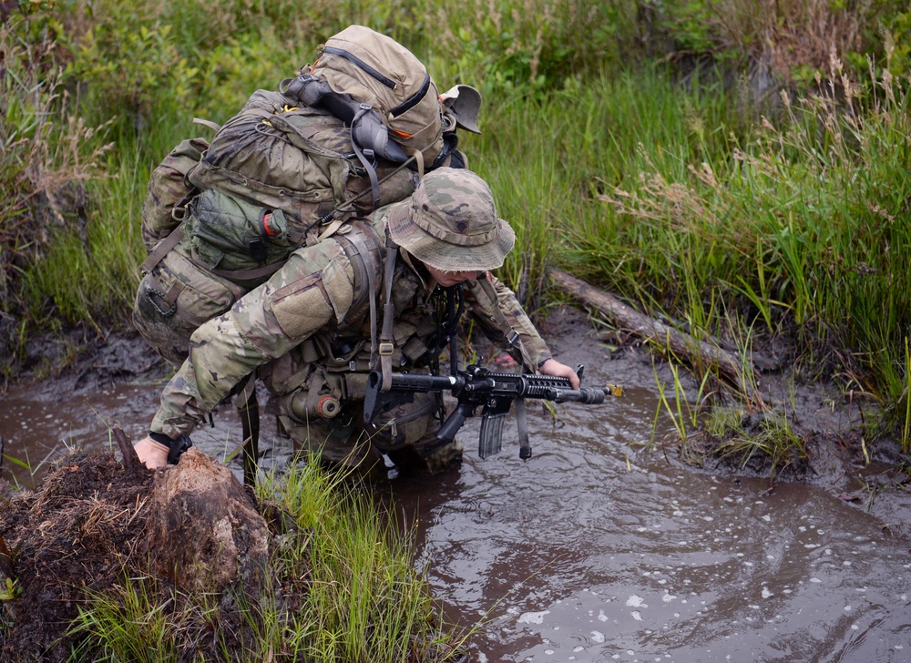 Students Tested During Robin Sage Exercise