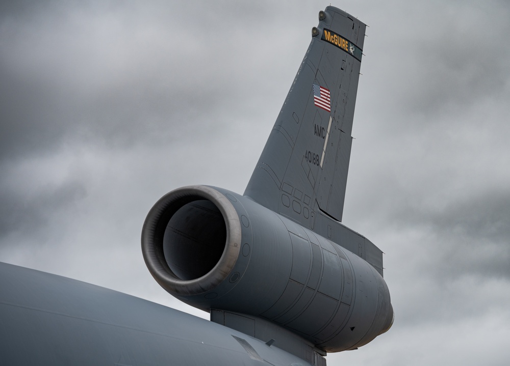 305th AMW bids last farewell to the KC-10