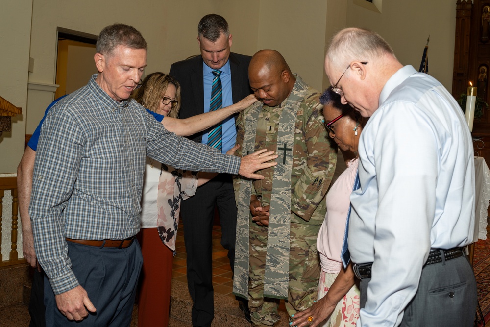 JBSA Randolph Protestant Community installs new Chaplain