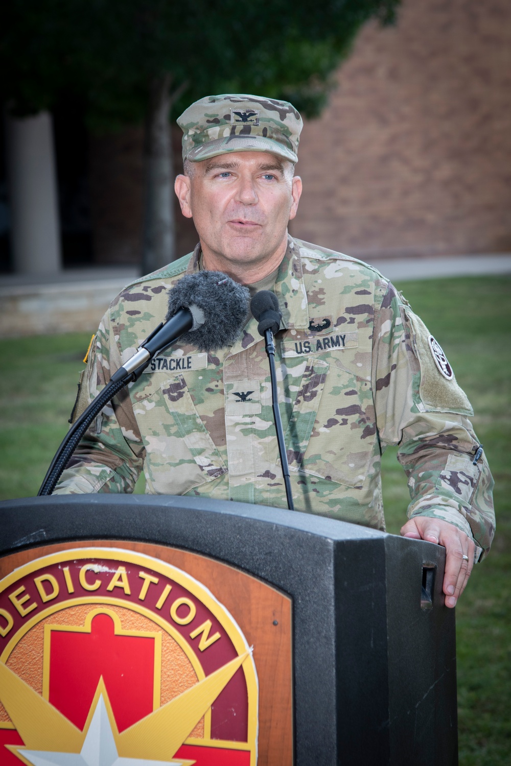 Commentary: From one leader to another, the Army values > Joint Base San  Antonio > News