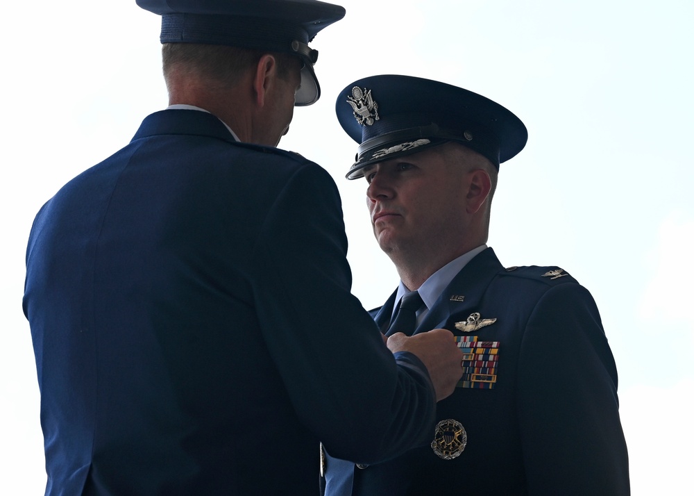 America's Airlift Wing gains new commander