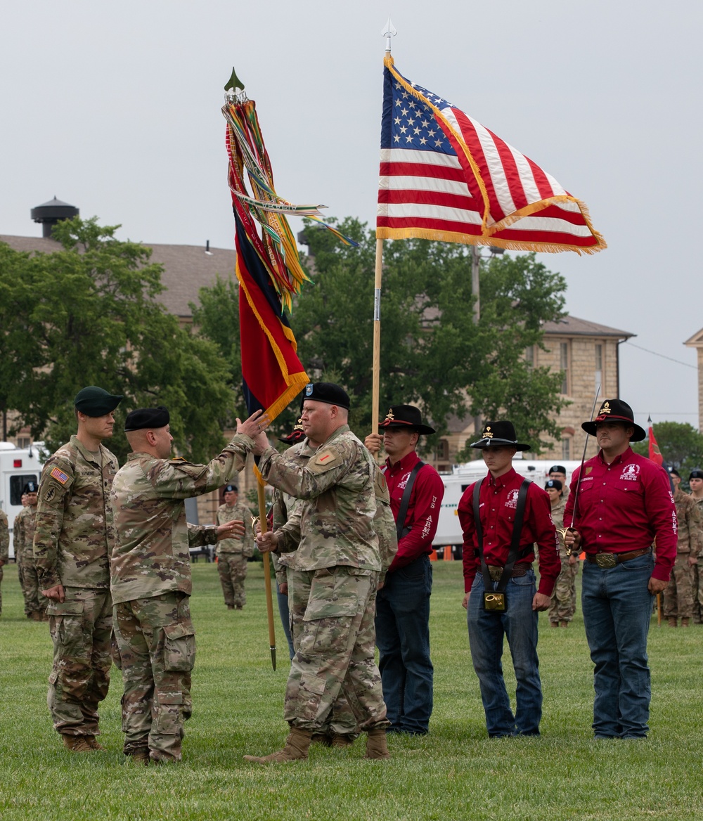 Change of Command Ceremony/Relinquishment of Responsibility HHBn