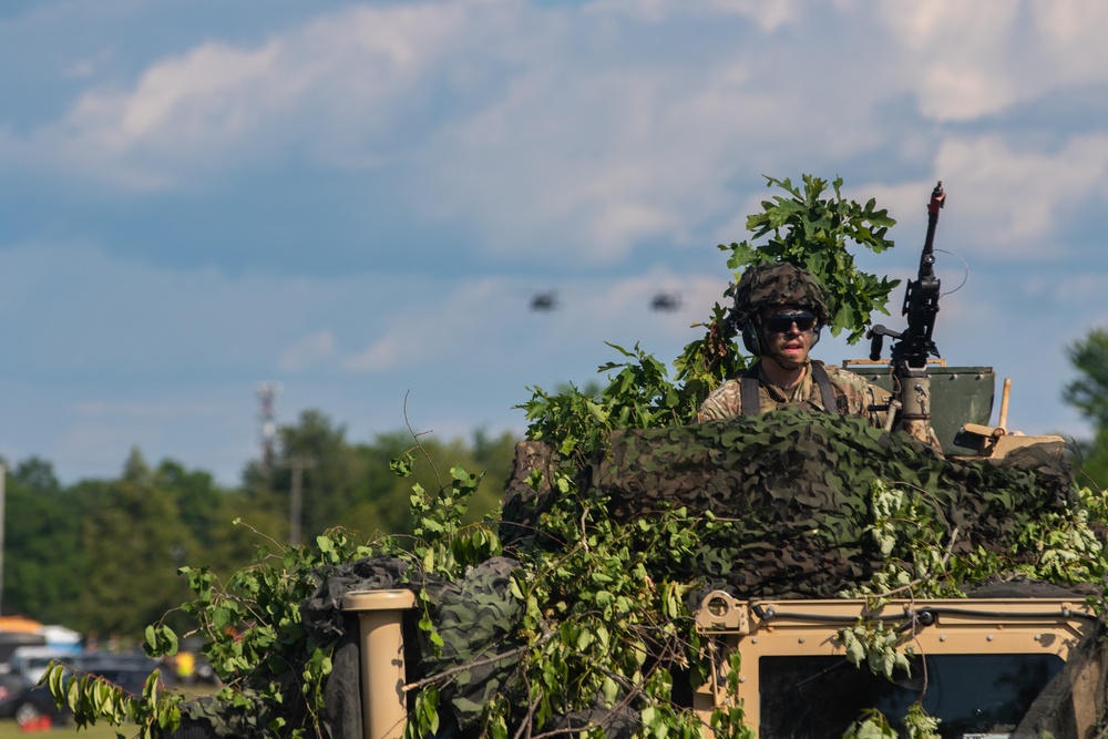 10th Mountain Division Holds "Division Live" as Part of Mountainfest 2023