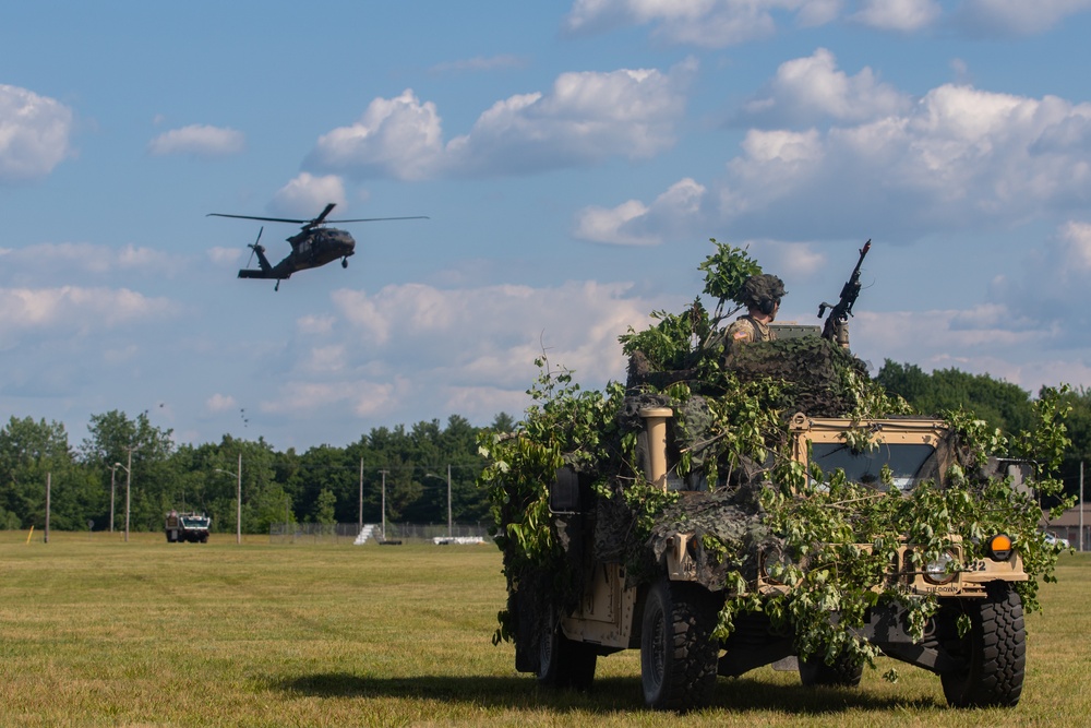 10th Mountain Division Holds &quot;Division Live&quot; as Part of Mountainfest 2023