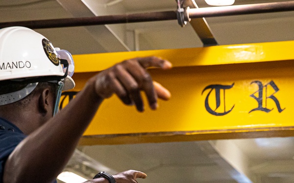 Line Handling in the Fo’c’sle