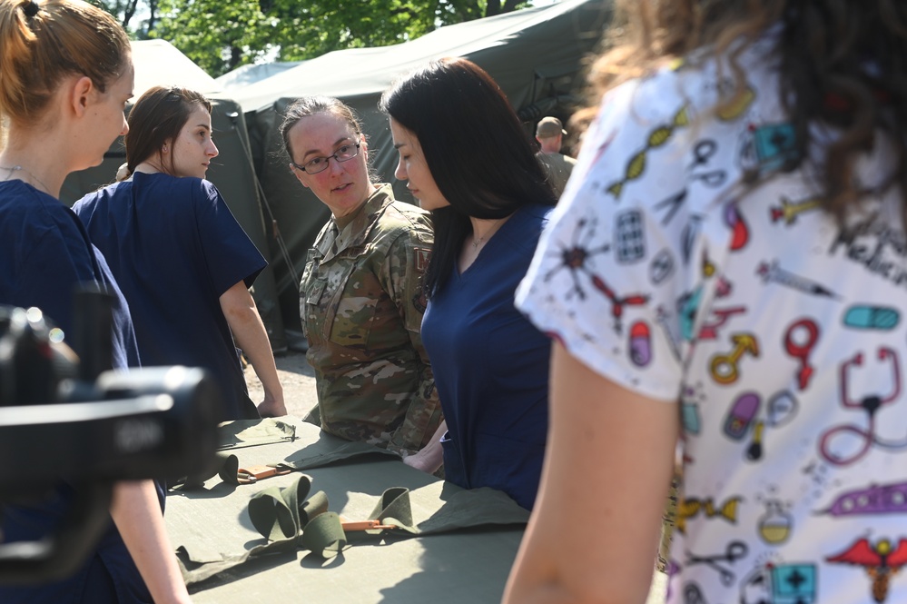 U.S., Bulgaria Military Forces Collaborate in Subject-Matter Exchange During Thracian Sentry 2023