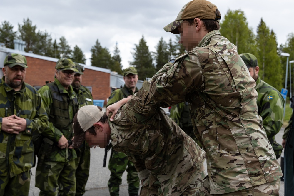 Subarctic spring: 10th SFG (A) Green Berets train tactics, techniques with Swedish Home Guard