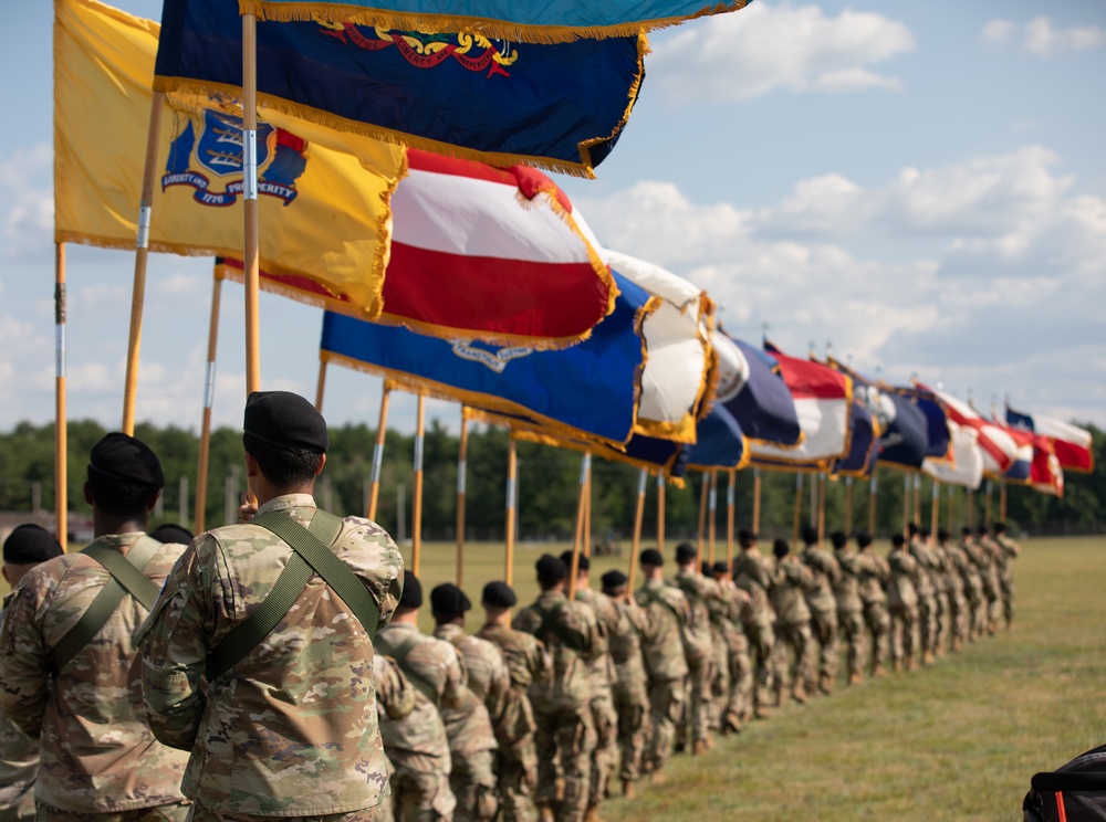 10th Mountain Division color guard presents the &quot;Salute to the Nation&quot;