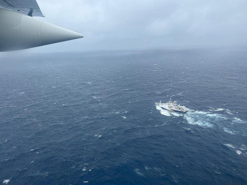 Coast Guard air crew conducts overflight search for missing submersible, Titan