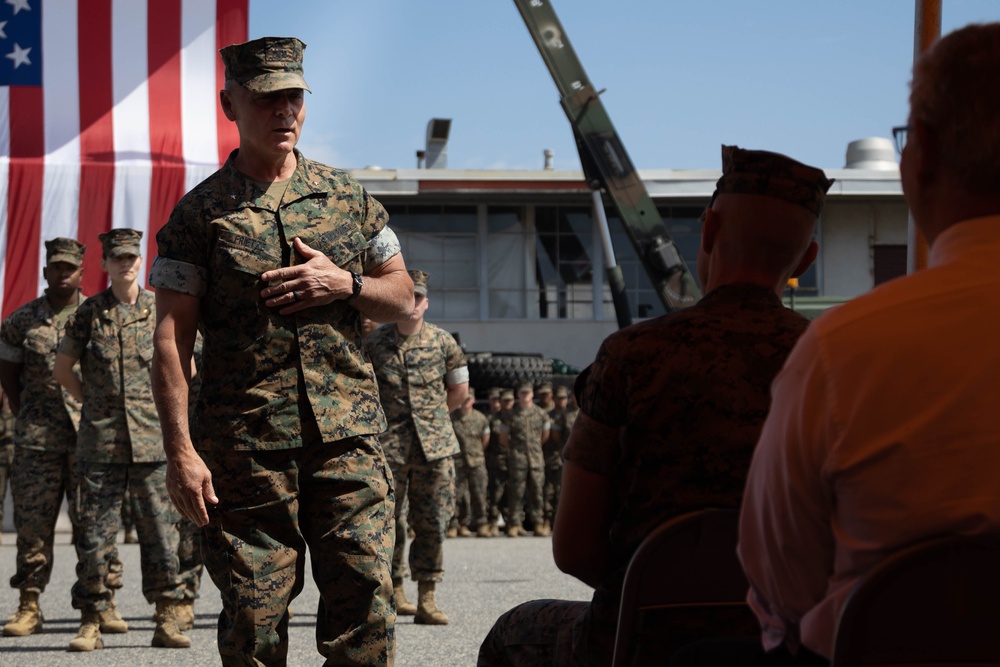 1st Maintenance Battalion Change of Command