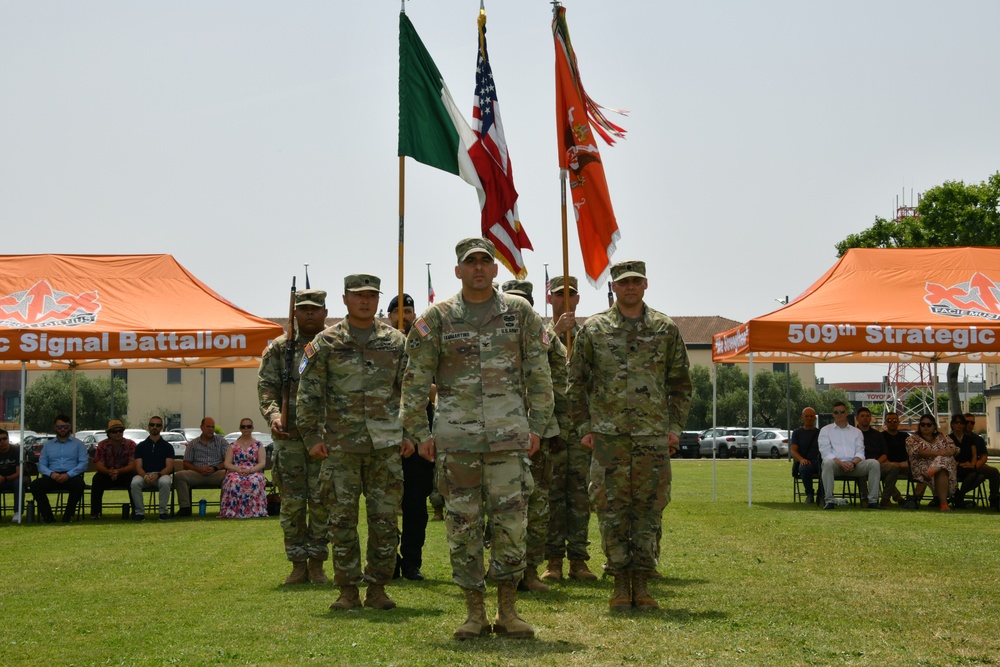 509th Strategic Signal Battalion Change of Command Ceremony