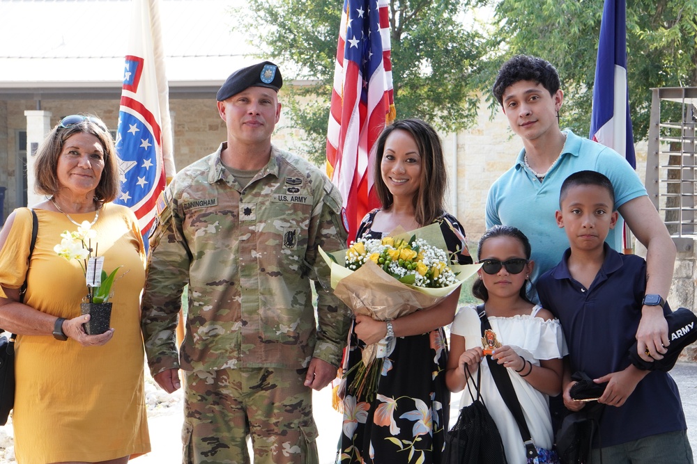 U.S. Army San Antonio Recruiting Battalion welcomes new commander