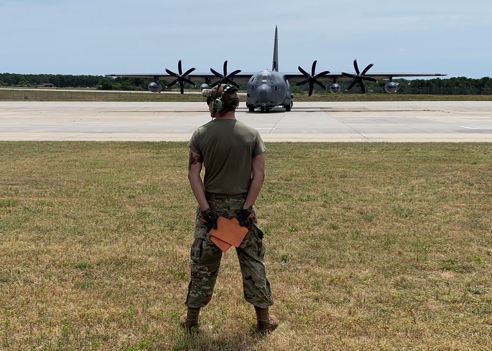 106th Rescue Wing aid in submarine search