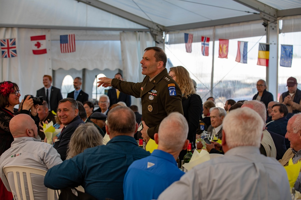 Amis des Vétérans Américains Banquet