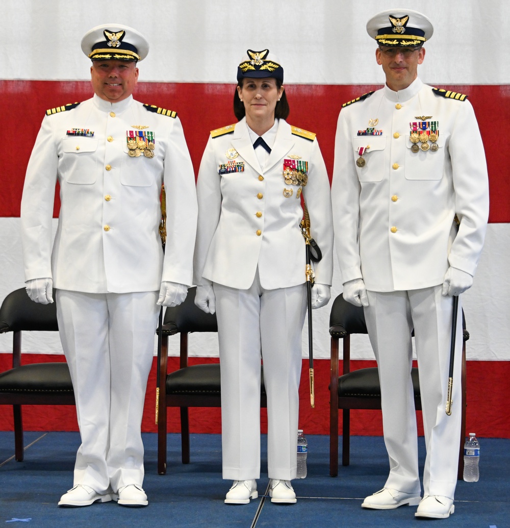 Coast Guard Air Station Kodiak holds change of command ceremony