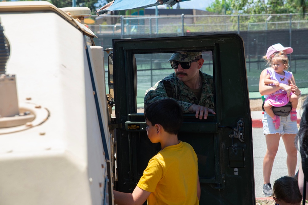 Seabees participate in Touch-a-Truck at Thousand Oaks community center