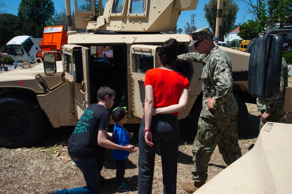 Seabees participate in Touch-a-Truck at Thousand Oaks community center