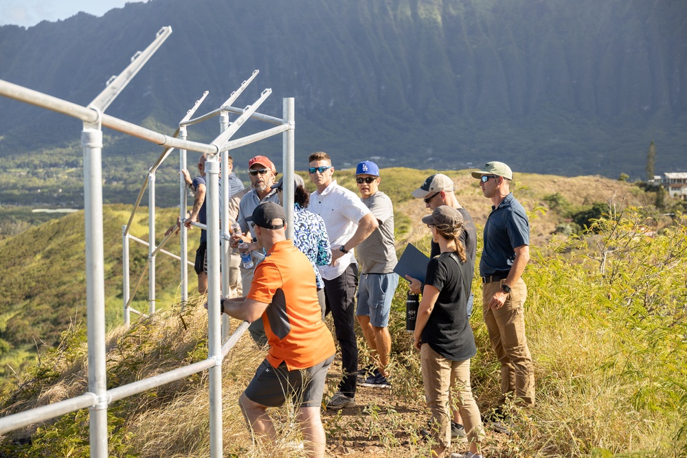 MCBH leadership and Hawaii state representatives visit MCTAB fence line project