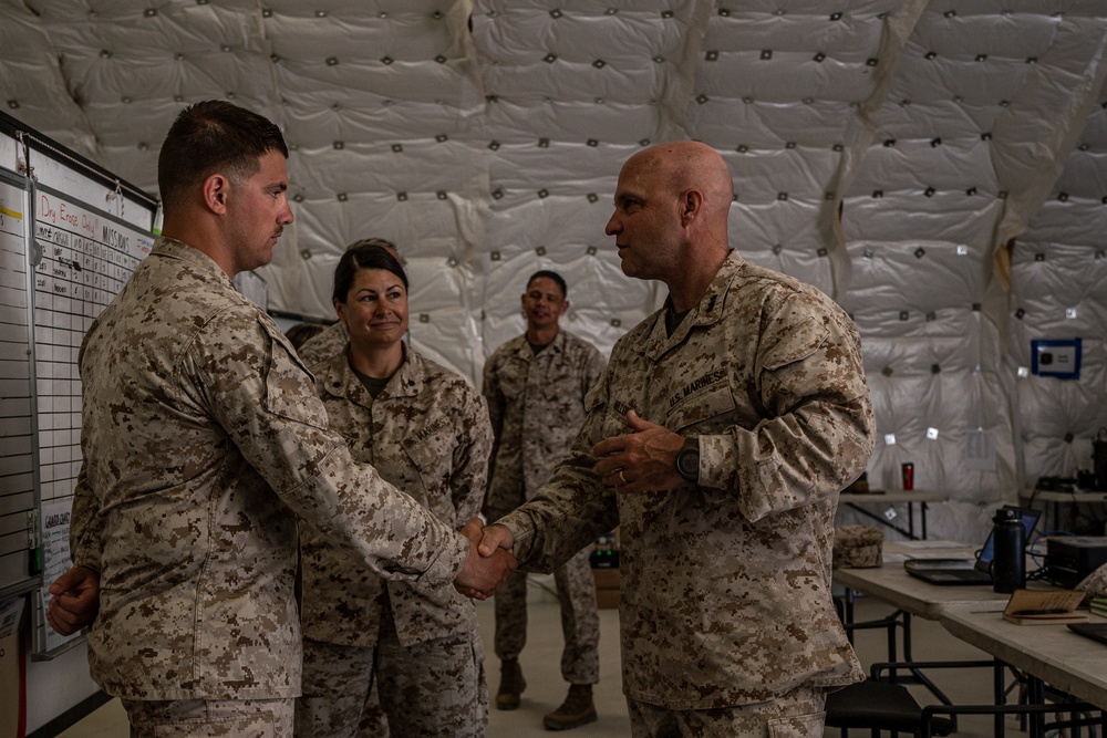 DVIDS - Images - ITX 4-23: Lt. Gen. Bellon & Sgt. Maj. Ruiz step on ...