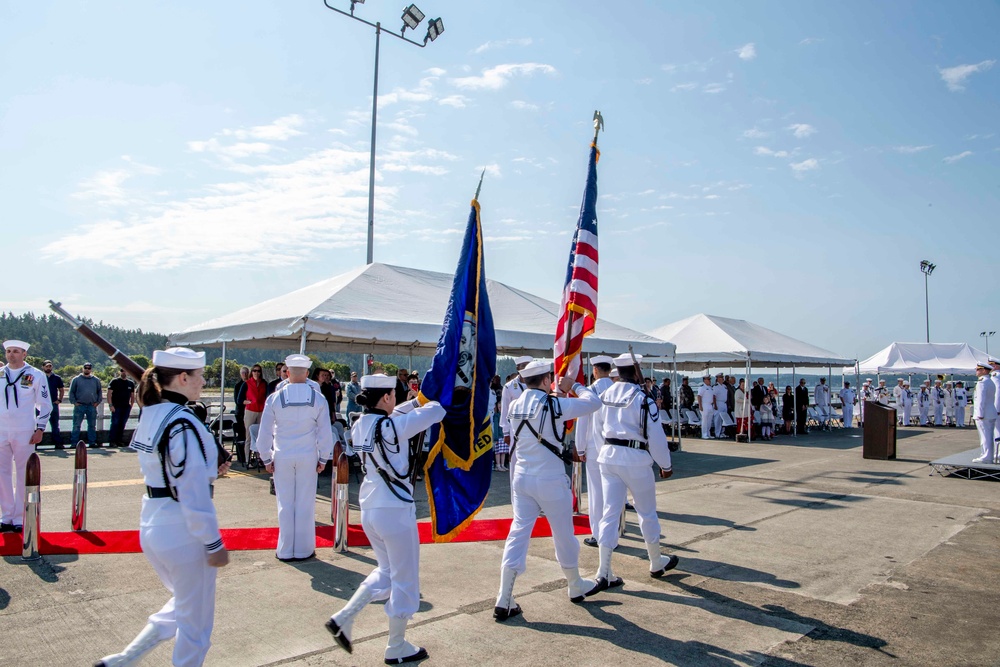 Naval Magazine Indian Island Welcomes New Commanding Officer