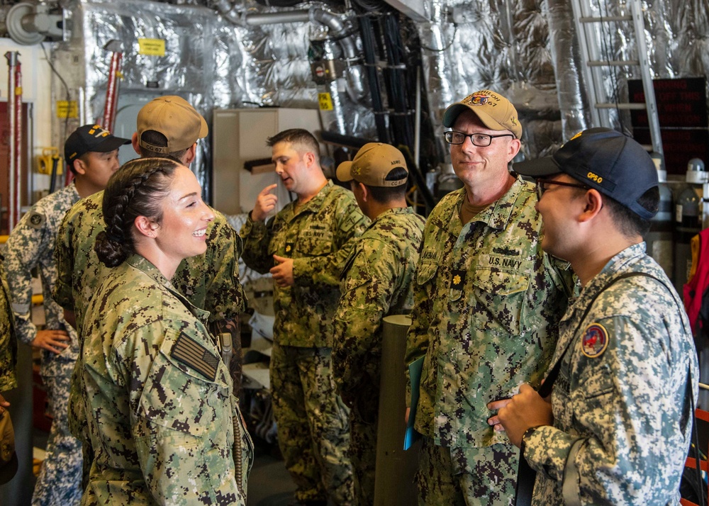 USS MANCHESTER (LCS 14) HOLDS EXERCISE PACIFIC GRIFFIN 2023 OPERATIONAL MEETING