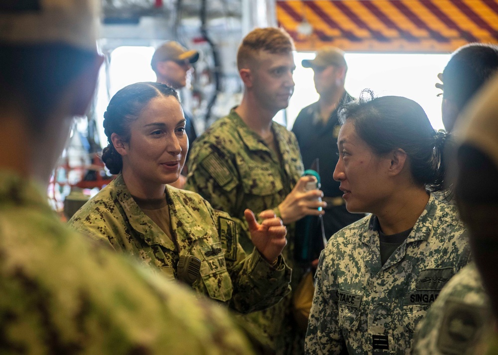 USS MANCHESTER (LCS 14) HOLDS EXERCISE PACIFIC GRIFFIN 2023 OPERATIONAL MEETING