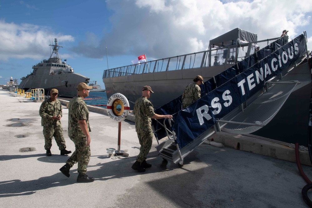 US, SINGAPORE NAVIES CONDUCT OPERATIONAL MEETING AT EXERCISE PACIFIC GRIFFIN 2023