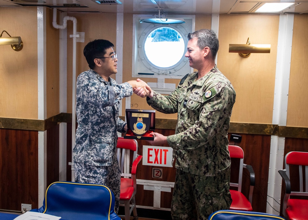 USS SHILOH HOSTS EXERCISE PACIFIC GRIFFIN 2023 PRE-SAIL CONFERENCE